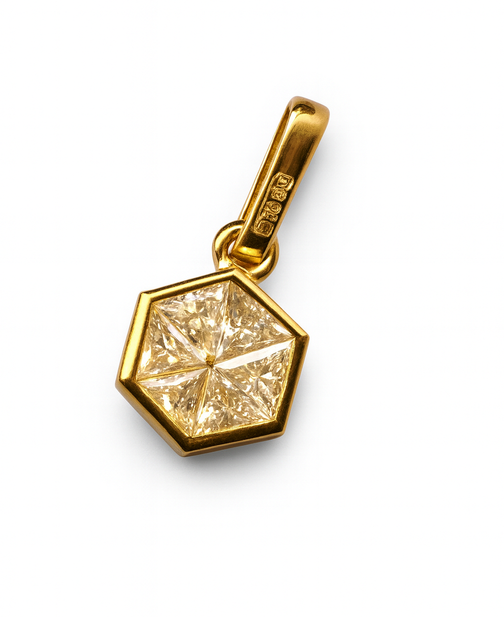 Beautiful 18 Kt Gold  Natural Diamond Pendant